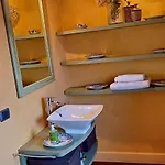 Bed and Breakfast La Casa Sui Tetti Νόβι Λίγκουρε