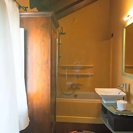 La Casa Sui Tetti Bed & Breakfast Novi Ligure
